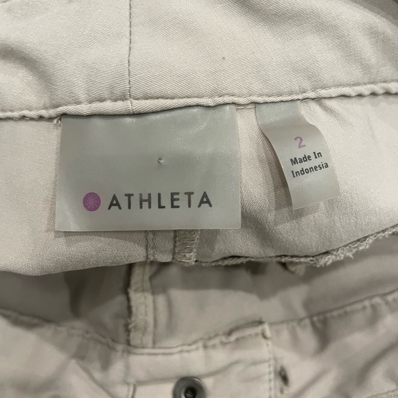 ATHLETA BERMUDA HIKING CARGO SHORTS, Women's, Sz. 2 khaki - Picture 5 of 5